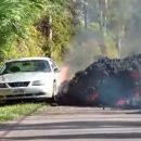 Обнародовано видео «съедающей» дороги лавы на Гавайях